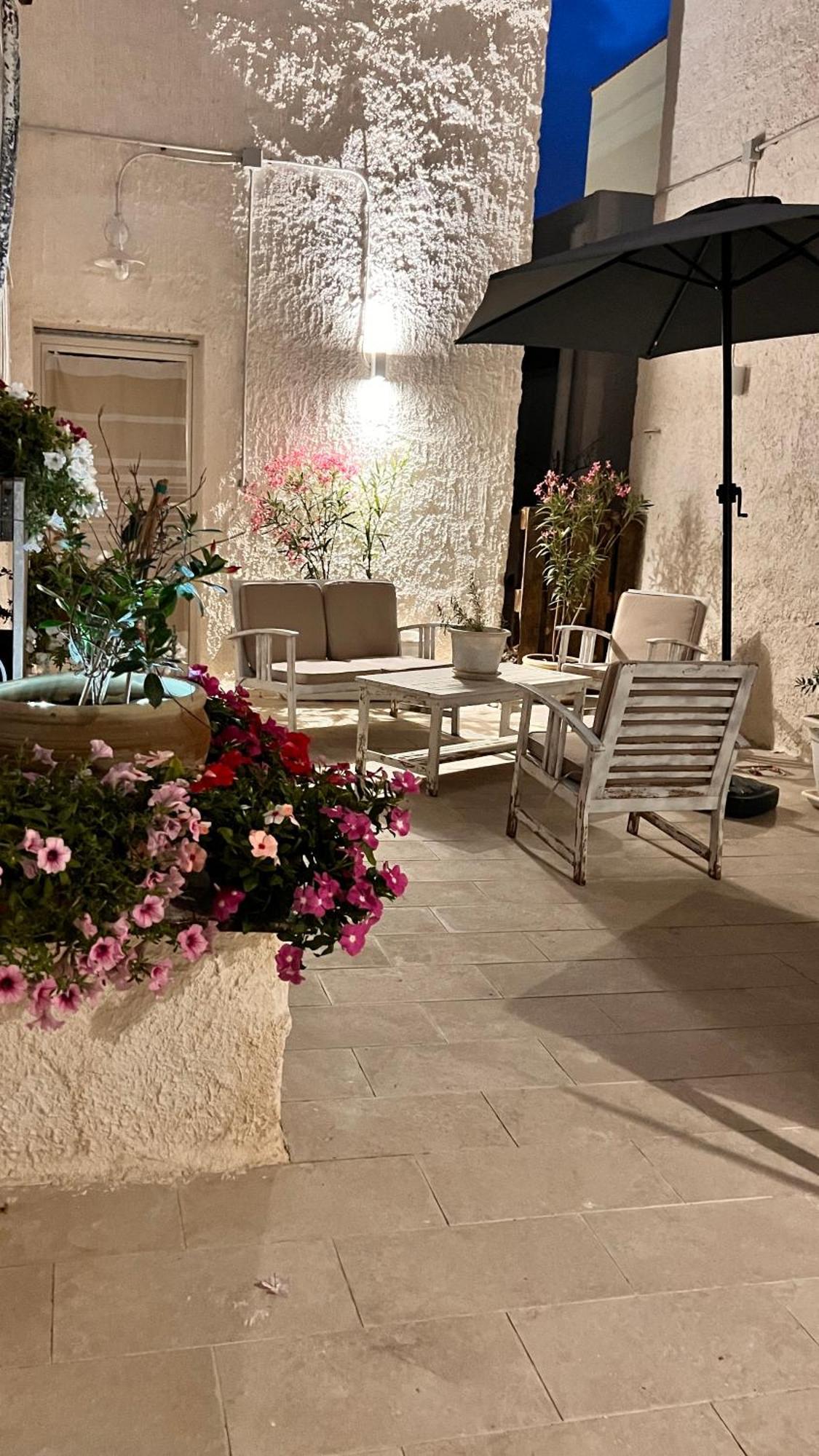 Dimora Donna Vitalia Apartments Trapani Luaran gambar